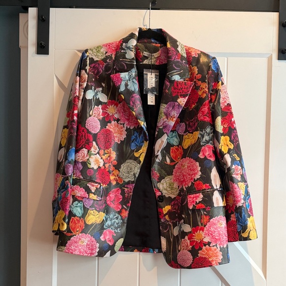 Alice + Olivia Jackets & Blazers - Alice + Olivia Denny Notch Faux-Leather Floral Blazer